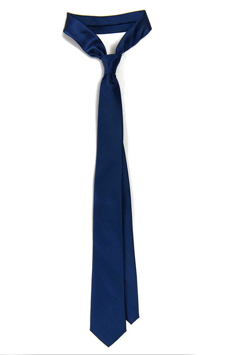 Cravata poliester tesut albastra cu structuri 0